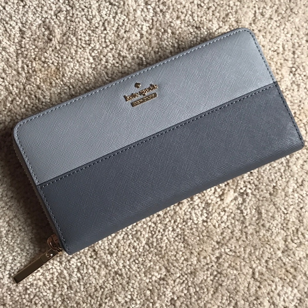Brand new never used kate spade wallet